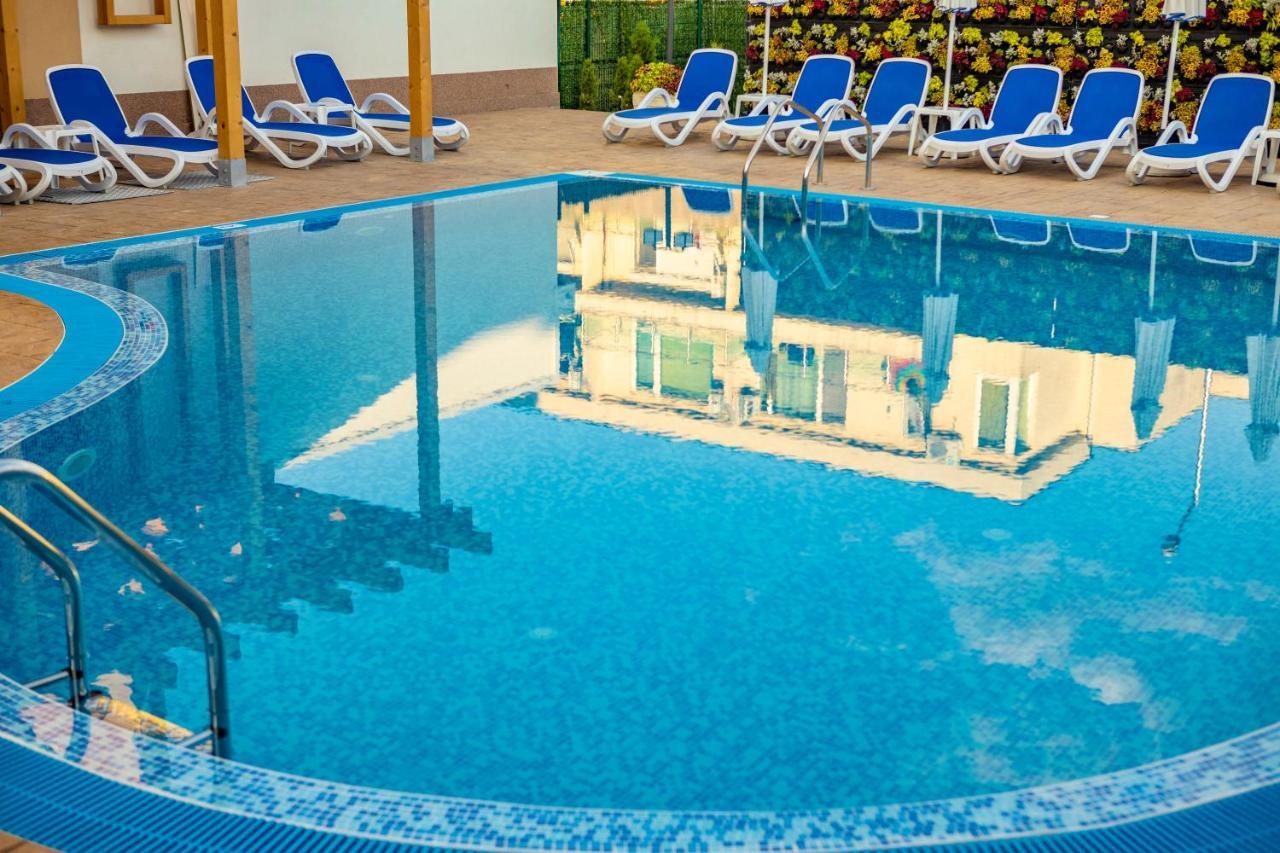 Diamond Aparthotel