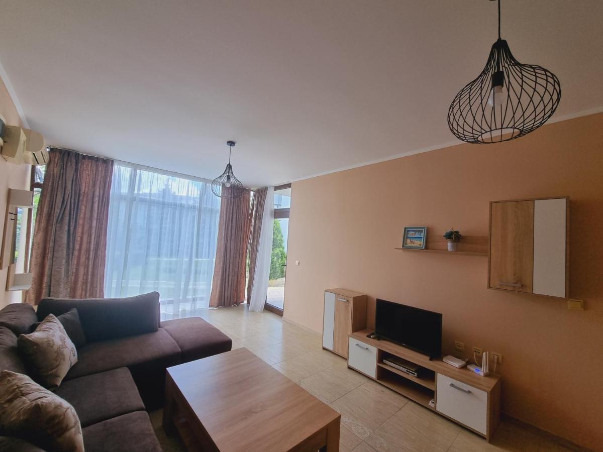 Diamond Aparthotel